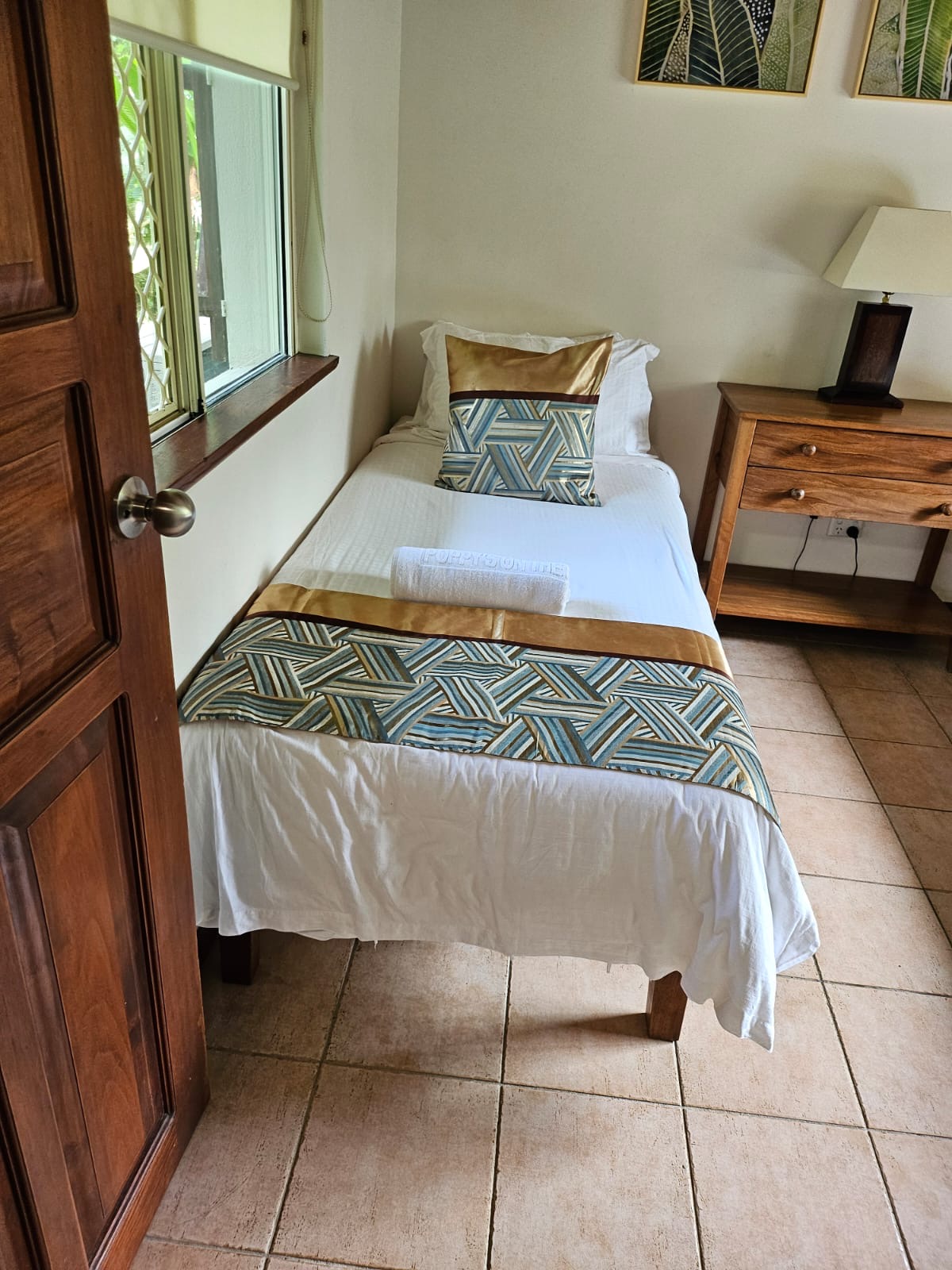 3297d12b 94c8 4e90 a85d c2e827b3dfb0