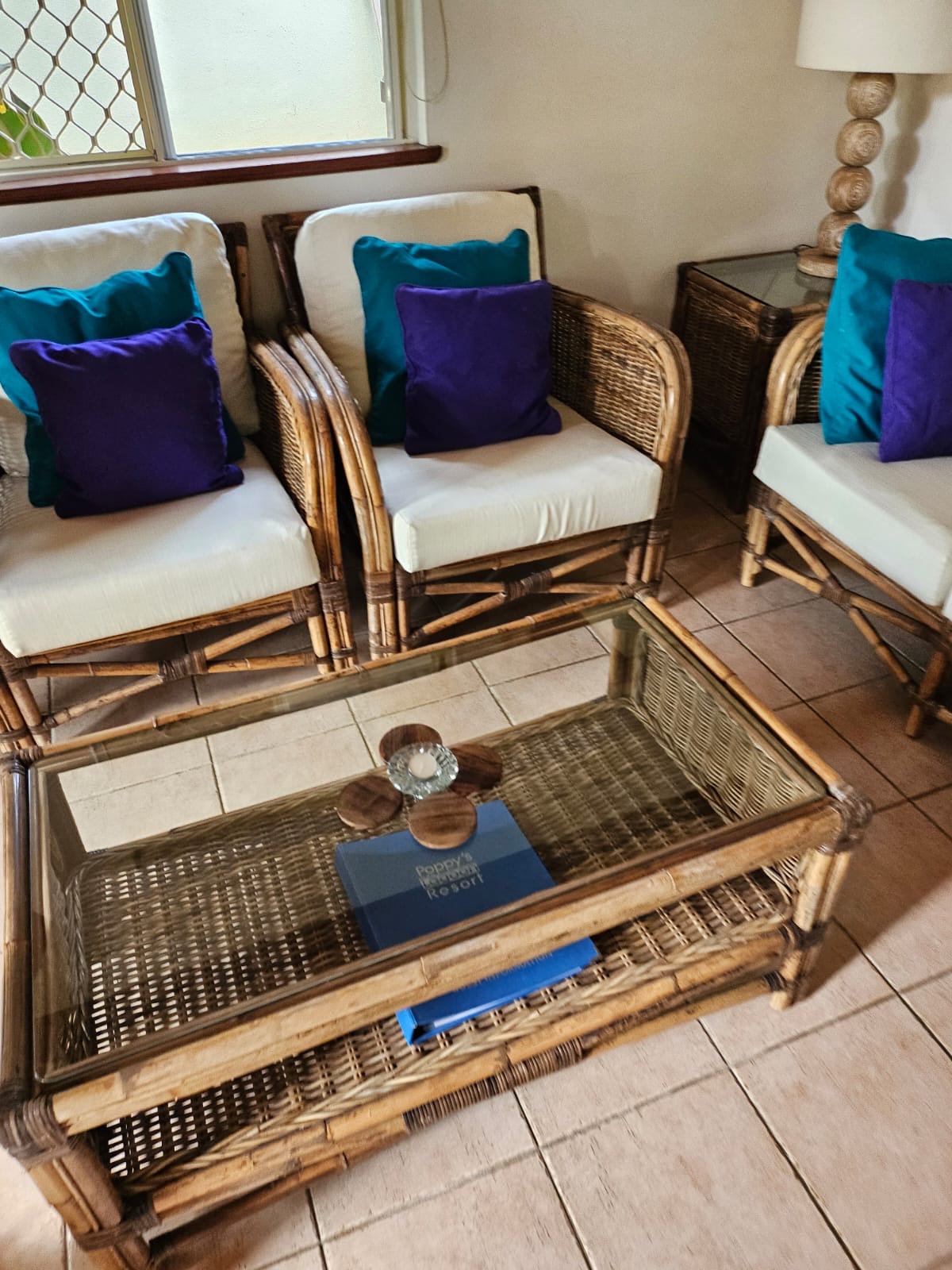 4653dccc d9c6 41df 81b2 fe1c168bd075